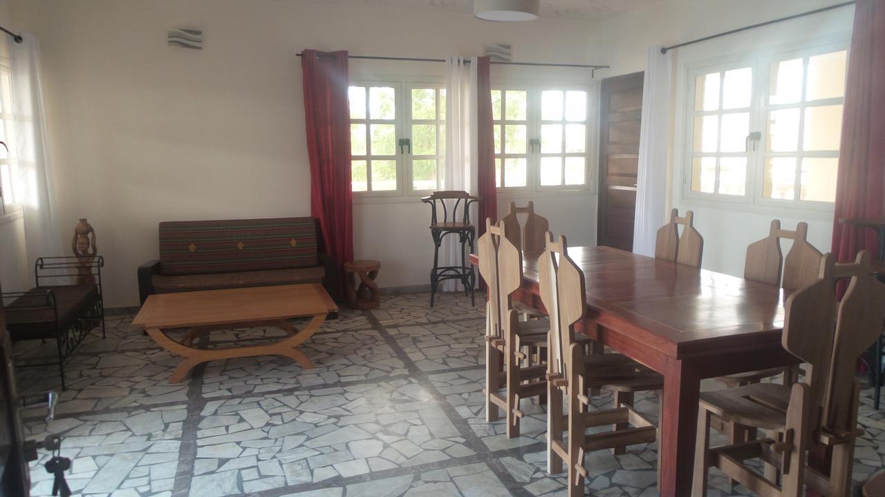 Best View Bed & Breakfast Lome Bagian luar foto